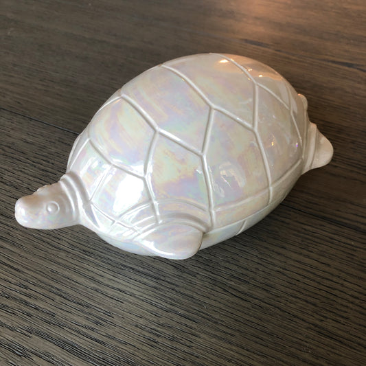 Covered Turtle Dish