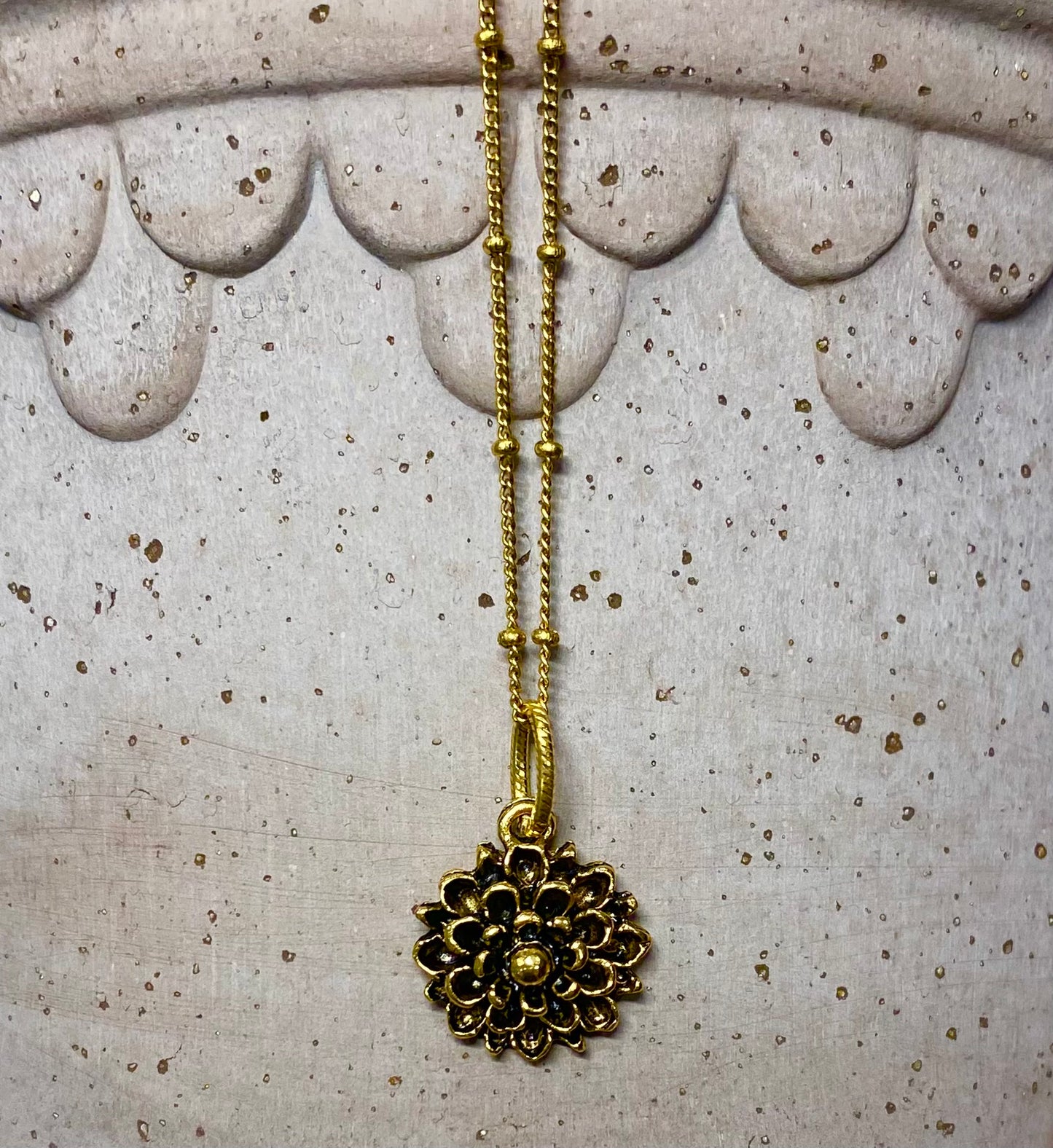 Gold Chrysanthemum Necklace