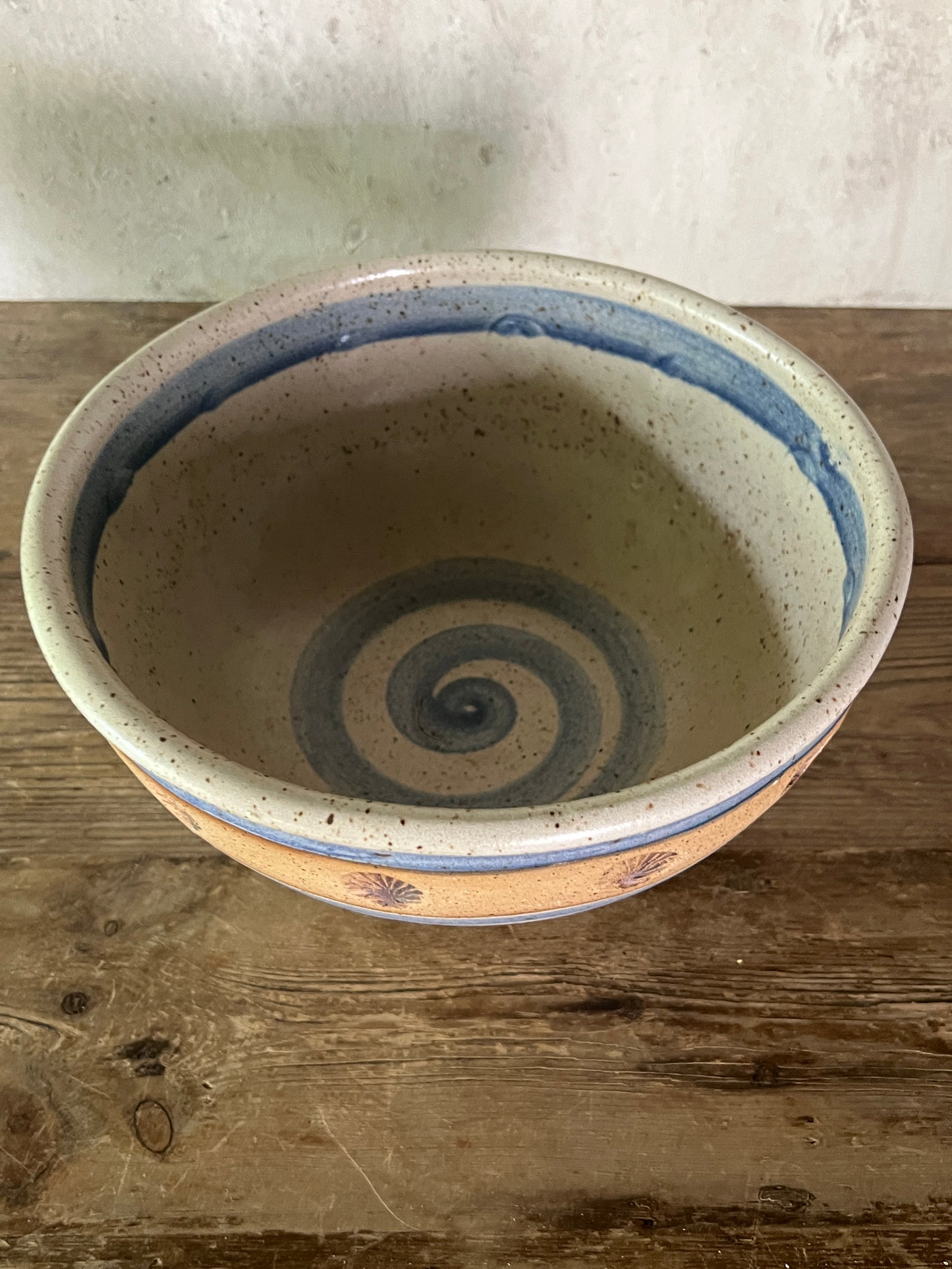 Shell Pottery Bowl